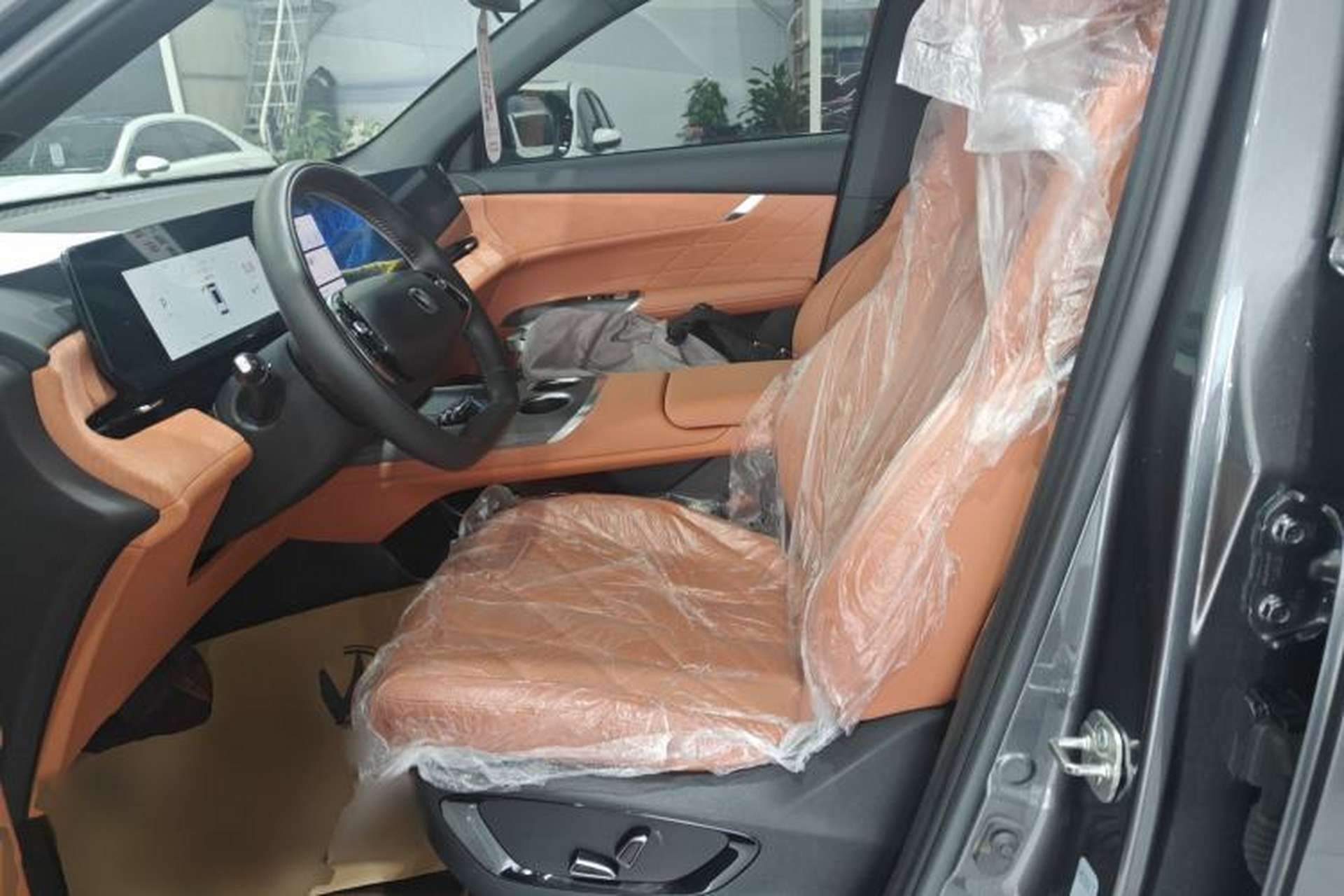 Used CHANGAN CS75 PLUS 2025 4th Generation 1.5T New Blue Whale Smart Luxury Edition Left Front Seat