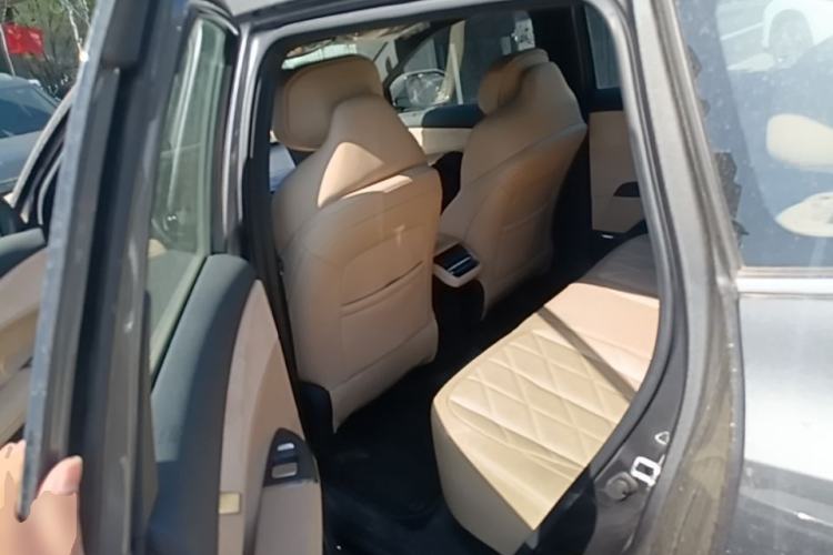Used CHANGAN CS75 PLUS 2025 4th Generation 1.5T New Blue Whale Smart Flagship Version Left Rear Seat
