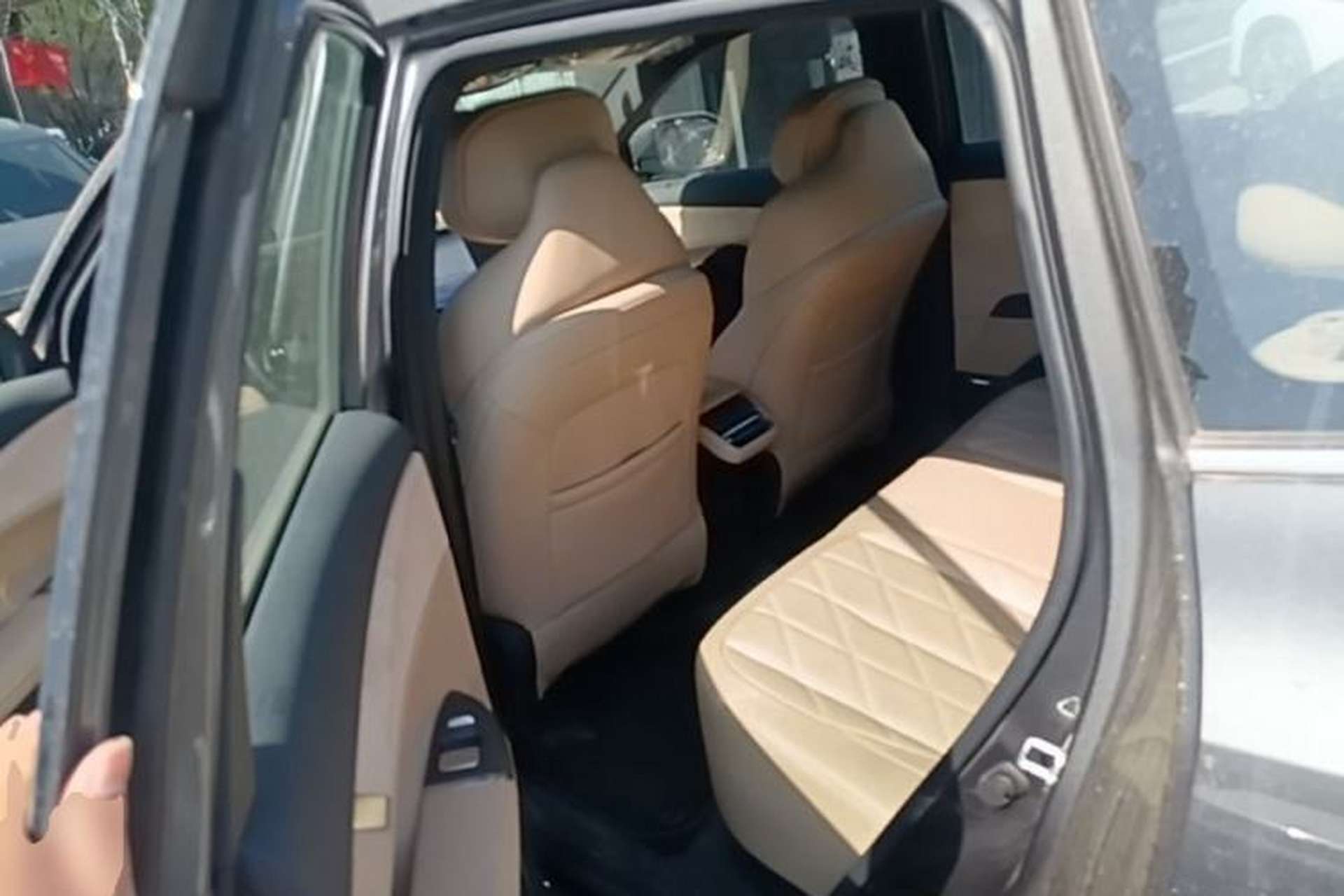 Used CHANGAN CS75 PLUS 2025 4th Generation 1.5T New Blue Whale Smart Flagship Version Left Rear Seat