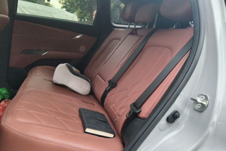 Used CHANGAN CS75 PLUS 2025 4th Generation 1.5T New Blue Whale Smart Luxury Edition Left Rear Seat