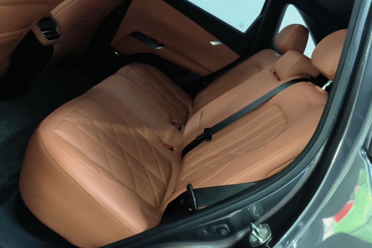 Used CHANGAN CS75 PLUS 2025 4th Generation 1.5T New Blue Whale Smart Flagship Version Left Rear Seat