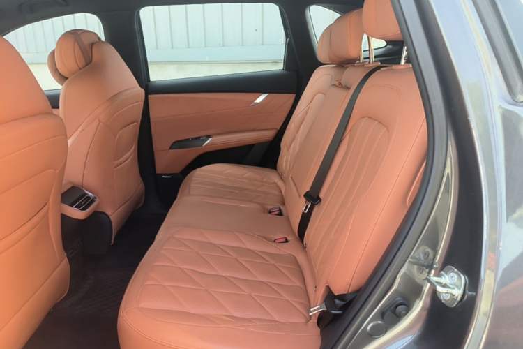 Used CHANGAN CS75 PLUS 2025 4th Generation 1.5T New Blue Whale Smart Flagship Version Left Rear Seat