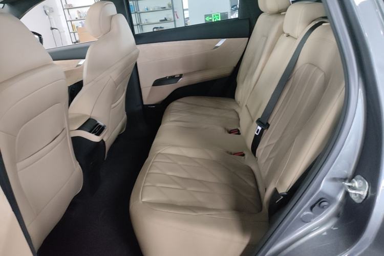 Used CHANGAN CS75 PLUS 2025 4th Generation 1.5T New Blue Whale Smart Flagship Version Left Rear Seat