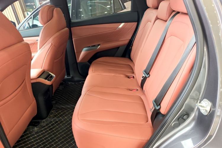 Used CHANGAN CS75 PLUS 2025 Model, 4th Generation 1.5T New Blue Whale Smart Excellence Version Left Rear Seat