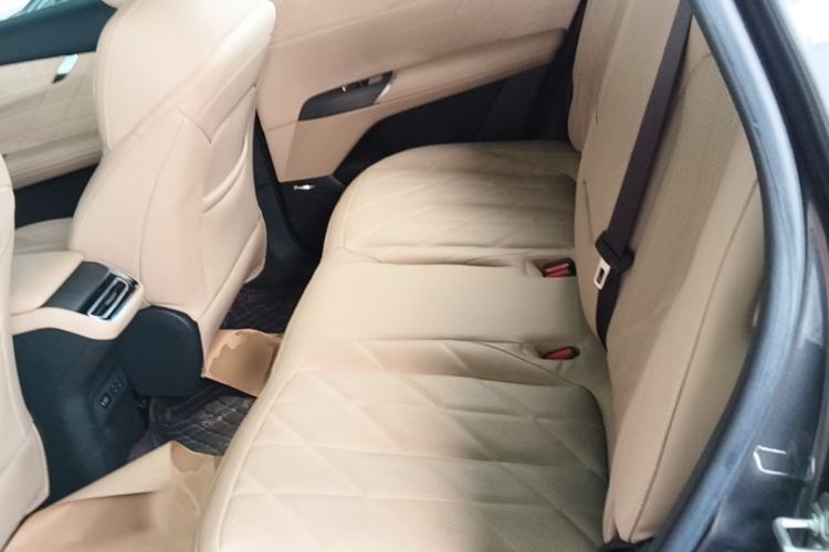 Used CHANGAN CS75 PLUS 2025 4th Generation UItra 2.0T New Blue Whale Smart Intelligent Powertrain Version Left Rear Seat