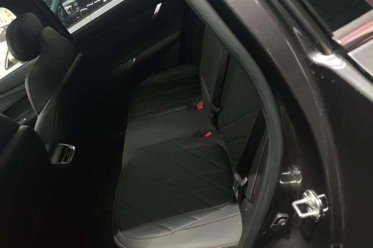 Used CHANGAN CS75 PLUS 2025 4th Generation UItra 2.0T New Blue Whale – Smart & Powerful Version Left Rear Seat