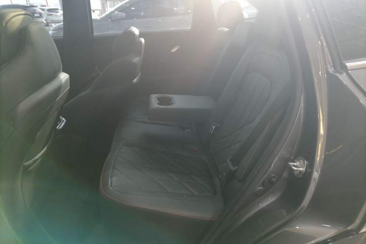 Used CHANGAN CS75 PLUS 2025 4th Generation 1.5T New Blue Whale Smart Luxury Edition Left Rear Seat