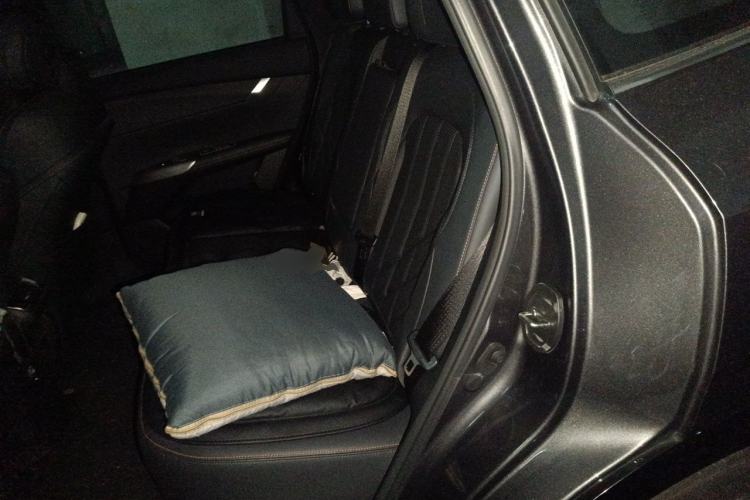 Used CHANGAN CS75 PLUS 2025 4th Generation 1.5T New Blue Whale Smart Luxury Edition Left Rear Seat