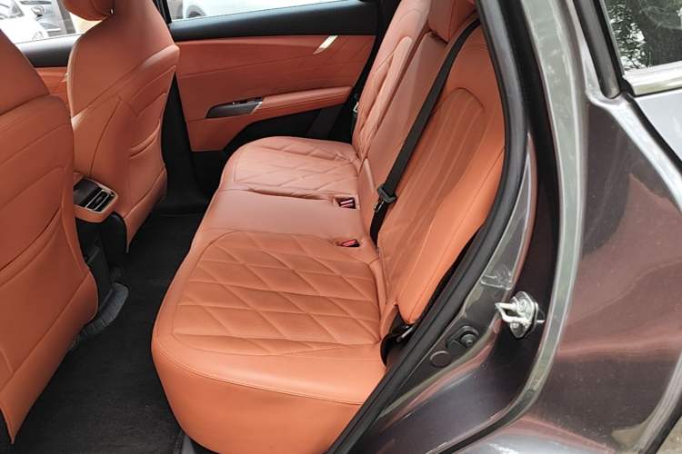 Used CHANGAN CS75 PLUS 2025 4th Generation 1.5T New Blue Whale Smart Luxury Edition Left Rear Seat