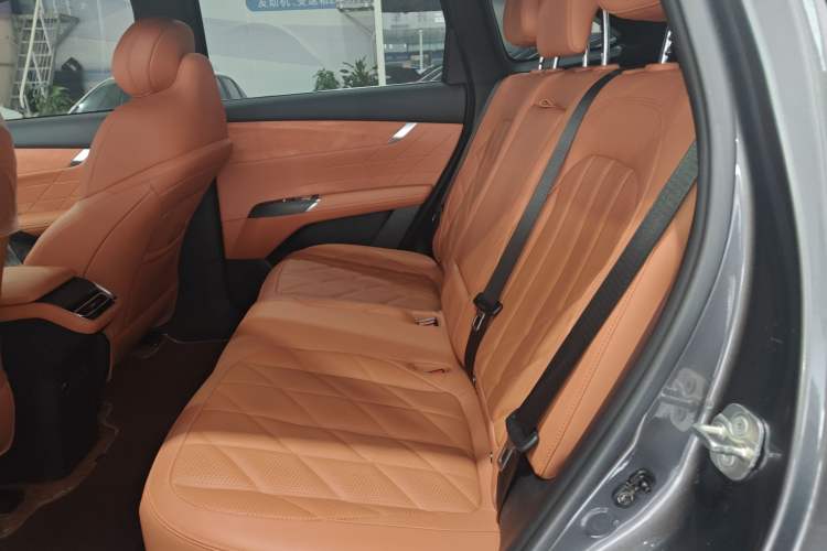 Used CHANGAN CS75 PLUS 2025 4th Generation 1.5T New Blue Whale Smart Luxury Edition Left Rear Seat