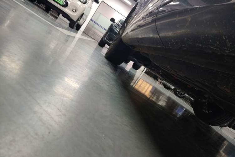 Used CHANGAN CS75 PLUS 2025 4th Generation 1.5T New Blue Whale Smart Luxury Edition Left Side Sill