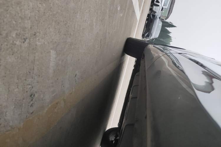 Used CHANGAN CS75 PLUS 2025 4th Generation 1.5T New Blue Whale Smart Flagship Version Left Side Sill