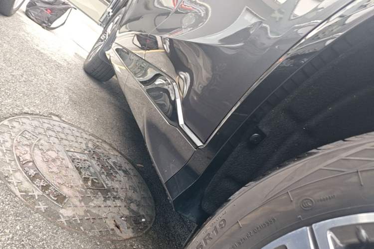 Used CHANGAN CS75 PLUS 2025 Model, 3rd Generation Champion Edition 1.5T Jinghang Version Left Side Sill