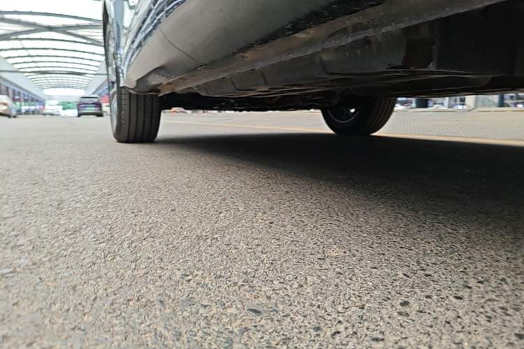 Used CHANGAN CS75 PLUS 2025 4th Generation UItra 2.0T New Blue Whale Smart Intelligent Powertrain Version Left Side Sill