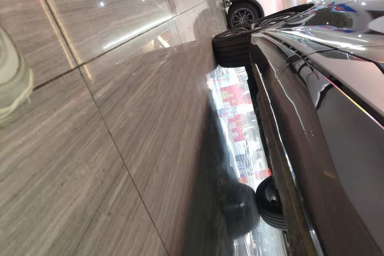 Used CHANGAN CS75 PLUS 2025 4th Generation UItra 2.0T New Blue Whale Smart Intelligent Powertrain Version Left Side Sill