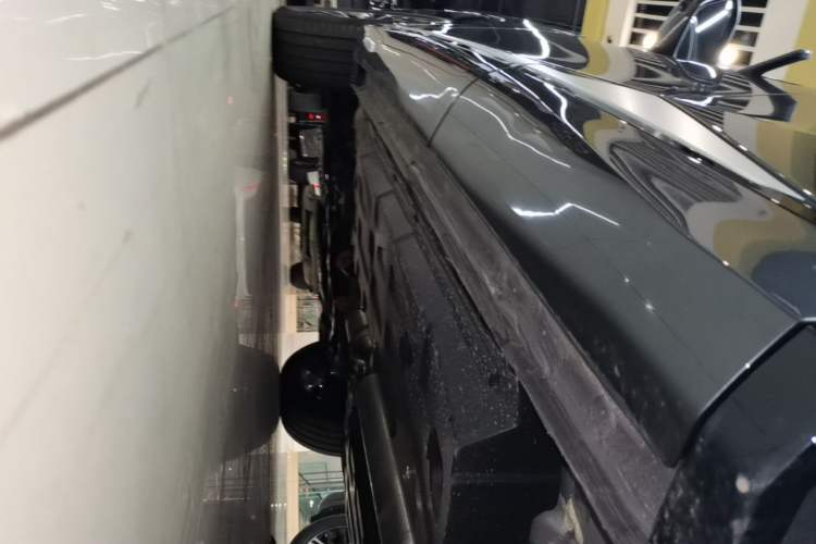 Used CHANGAN CS75 PLUS 2025 4th Generation UItra 2.0T New Blue Whale – Smart & Powerful Version Left Side Sill