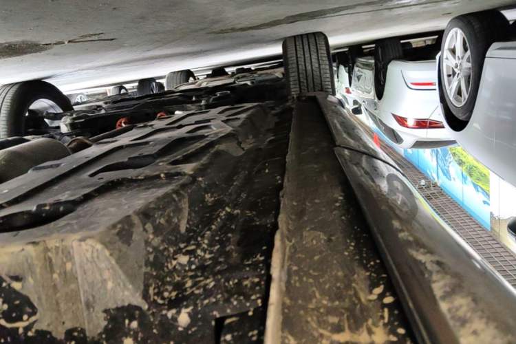 Used CHANGAN CS75 PLUS 2025 4th Generation 1.5T New Blue Whale Smart Luxury Edition Left Side Sill