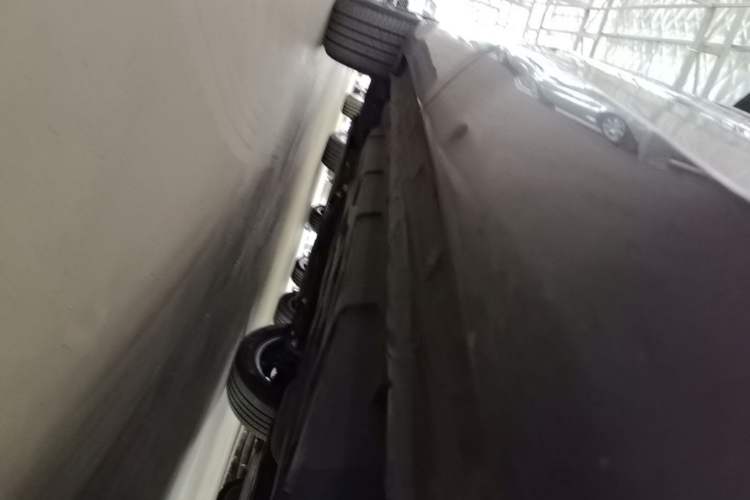 Used CHANGAN CS75 PLUS 2025 4th Generation 1.5T New Blue Whale Smart Flagship Version Left Side Sill