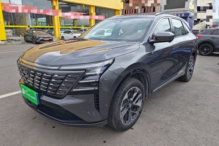 Used CHANGAN CS75 PLUS 2025 4th Generation 1.5T New Blue Whale Smart Flagship Version Guazi used car, China used car export, Used car for sale, Used CHANGAN cars, Cheapest cars for sale