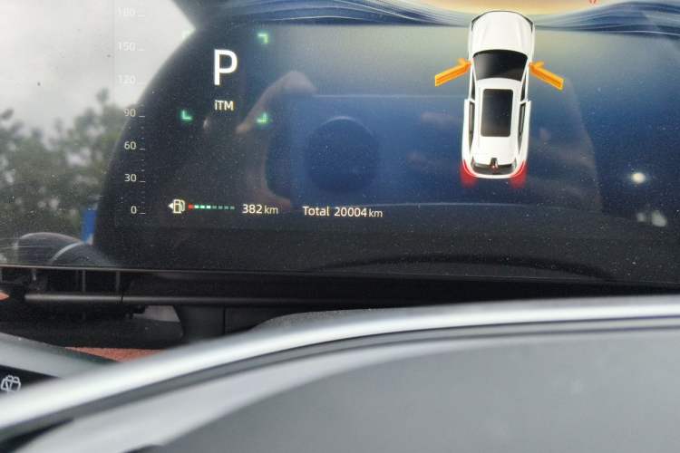Used CHANGAN CS75 PLUS 2025 4th Generation 1.5T New Blue Whale Smart Luxury Edition Odometer Close Up