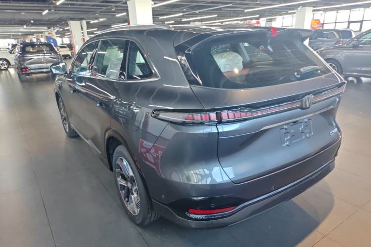 Used CHANGAN CS75 PLUS 2025 4th Generation 1.5T New Blue Whale Smart Flagship Version Rear Left 45 Deg