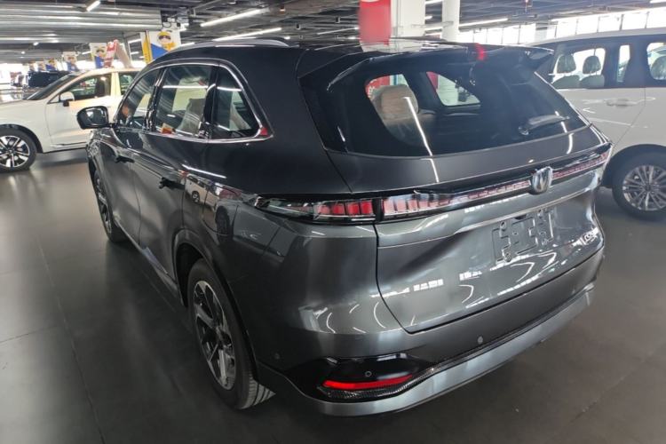 Used CHANGAN CS75 PLUS 2025 4th Generation 1.5T New Blue Whale Smart Flagship Version Rear Left 45 Deg