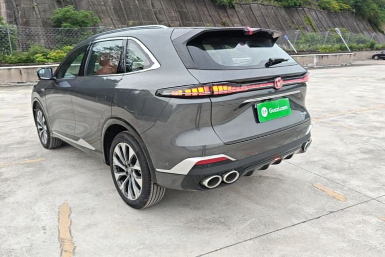 Used CHANGAN CS75 PLUS 2025 4th Generation UItra 2.0T New Blue Whale Smart Intelligent Powertrain Version Rear Left 45 Deg