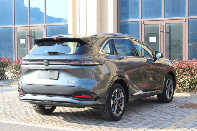 Used CHANGAN CS75 PLUS 2025 4th Generation 1.5T New Blue Whale Smart Luxury Edition Rear Right 45 Deg