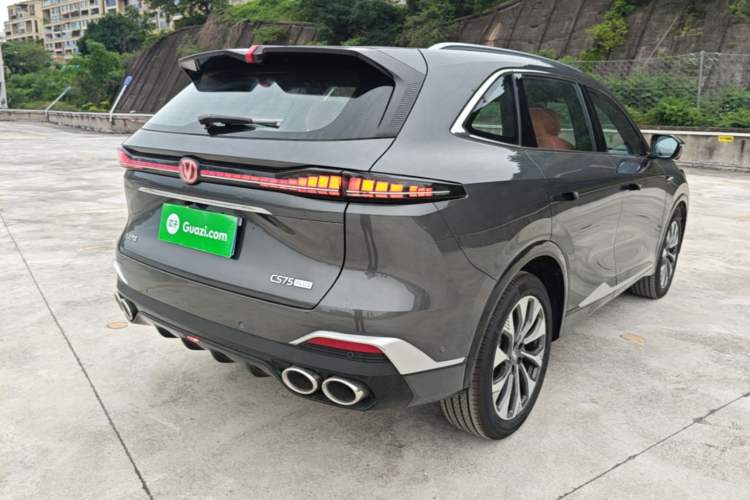 Used CHANGAN CS75 PLUS 2025 4th Generation UItra 2.0T New Blue Whale Smart Intelligent Powertrain Version Rear Right 45 Deg