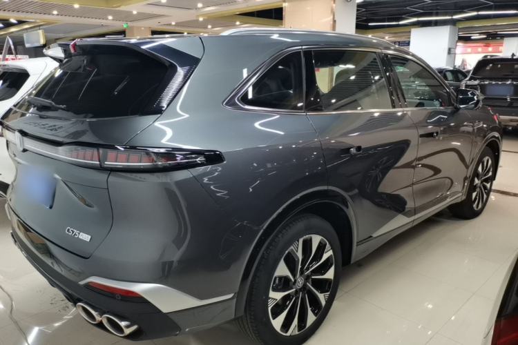 Used CHANGAN CS75 PLUS 2025 4th Generation UItra 2.0T New Blue Whale – Smart & Powerful Version Rear Right 45 Deg