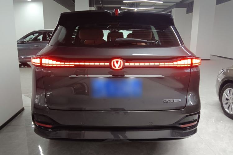 Used CHANGAN CS75 PLUS 2025 4th Generation 1.5T New Blue Whale Smart Luxury Edition Rear