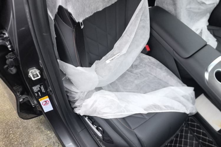 Used CHANGAN CS75 PLUS 2025 4th Generation 1.5T New Blue Whale Smart Flagship Version Right Front Seat