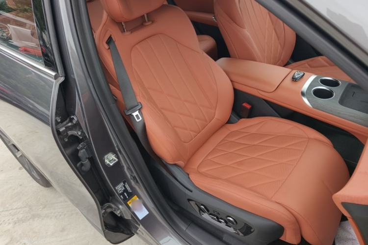 Used CHANGAN CS75 PLUS 2025 4th Generation 1.5T New Blue Whale Smart Flagship Version Right Front Seat