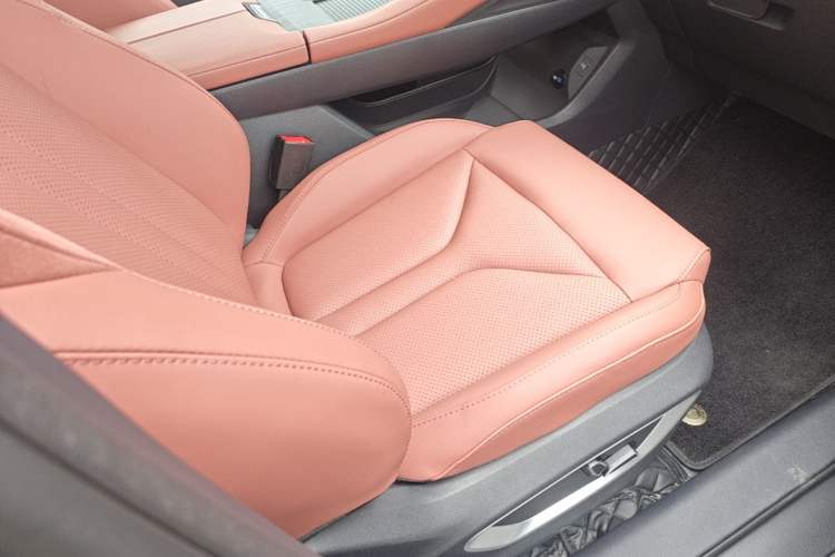 Used CHANGAN CS75 PLUS 2025 Model, 3rd Generation Champion Edition 1.5T Jinghang Version Right Front Seat