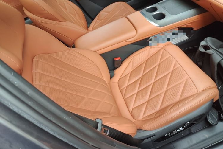 Used CHANGAN CS75 PLUS 2025 4th Generation 1.5T New Blue Whale Smart Luxury Edition Right Front Seat