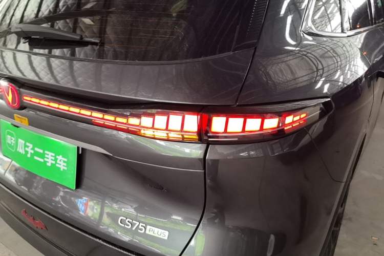Used CHANGAN CS75 PLUS 2025 4th Generation 1.5T New Blue Whale Smart Flagship Version Right Rear Taillight