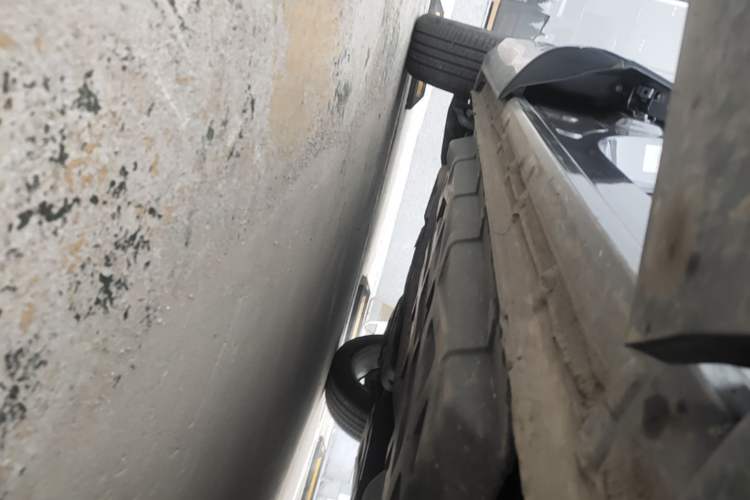 Used CHANGAN CS75 PLUS 2025 4th Generation 1.5T New Blue Whale Smart Flagship Version Right Side Sill