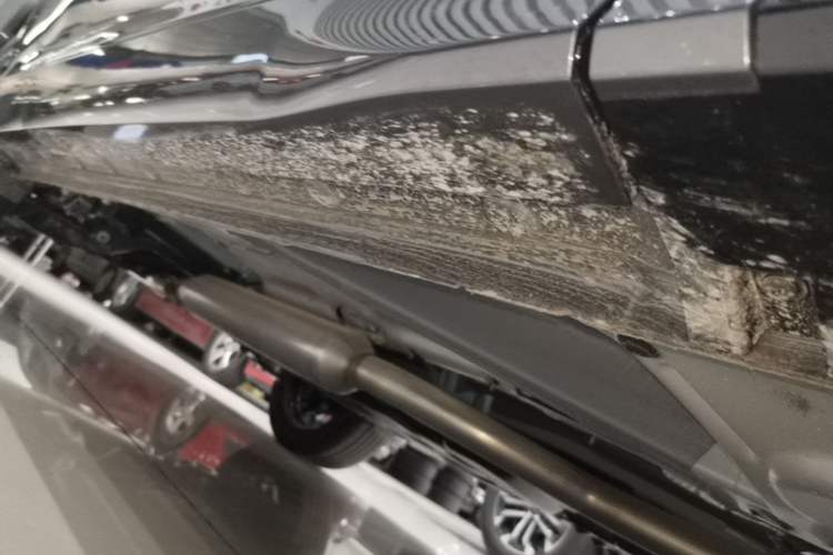 Used CHANGAN CS75 PLUS 2025 Model, 3rd Generation Champion Edition 1.5T Jinghang Version Right Side Sill