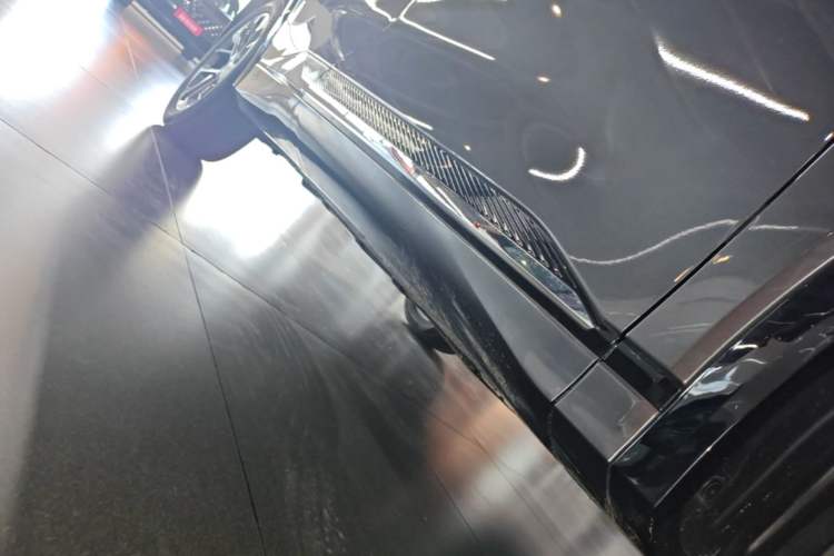 Used CHANGAN CS75 PLUS 2025 4th Generation 1.5T New Blue Whale Smart Flagship Version Right Side Sill