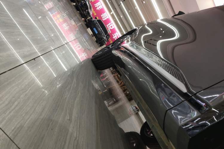 Used CHANGAN CS75 PLUS 2025 4th Generation UItra 2.0T New Blue Whale Smart Intelligent Powertrain Version Right Side Sill