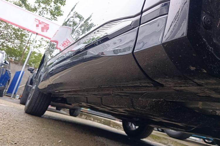 Used CHANGAN CS75 PLUS 2025 4th Generation 1.5T New Blue Whale Smart Luxury Edition Right Side Sill