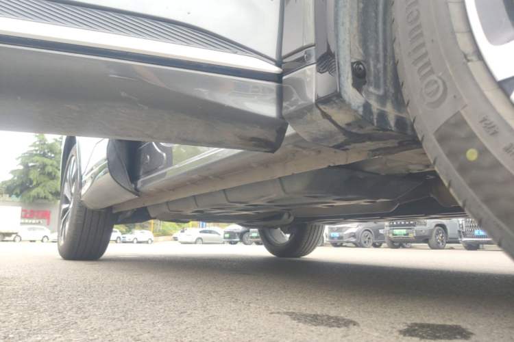Used CHANGAN CS75 PLUS 2025 4th Generation UItra 2.0T New Blue Whale Smart Intelligent Powertrain Version Right Side Sill
