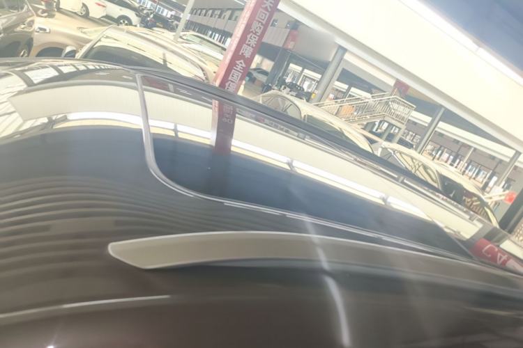 Used CHANGAN CS75 PLUS 2025 4th Generation UItra 2.0T New Blue Whale – Smart & Powerful Version Roof