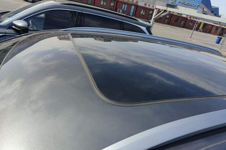 Used CHANGAN CS75 PLUS 2025 4th Generation 1.5T New Blue Whale Smart Flagship Version Roof