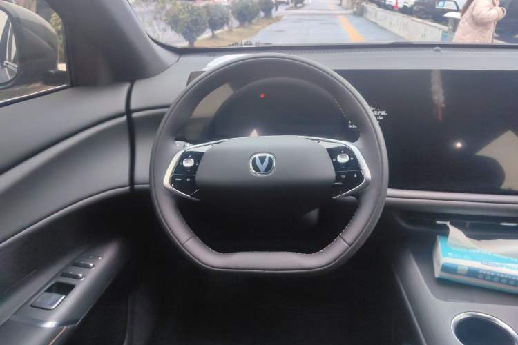 Used CHANGAN CS75 PLUS 2025 4th Generation 1.5T New Blue Whale Smart Luxury Edition Steering Wheel