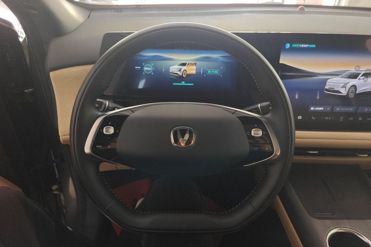 Used CHANGAN CS75 PLUS 2025 4th Generation 1.5T New Blue Whale Smart Luxury Edition Steering Wheel