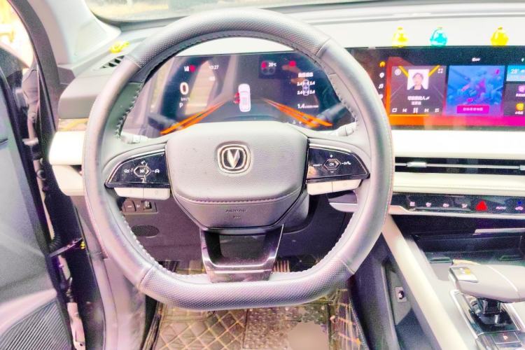 Used CHANGAN CS75 PLUS 2025 Model, 3rd Generation Champion Edition 1.5T Jinghang Version Steering Wheel