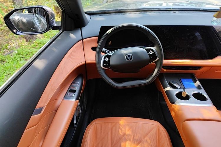 Used CHANGAN CS75 PLUS 2025 4th Generation 1.5T New Blue Whale Smart Luxury Edition Steering Wheel