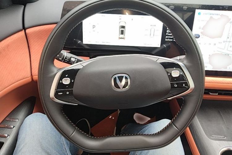 Used CHANGAN CS75 PLUS 2025 4th Generation 1.5T New Blue Whale Smart Luxury Edition Steering Wheel