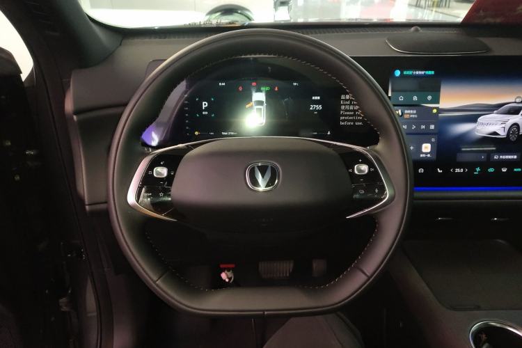 Used CHANGAN CS75 PLUS 2025 4th Generation UItra 2.0T New Blue Whale Smart Intelligent Powertrain Version Steering Wheel